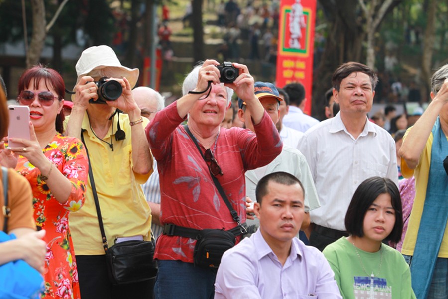 Tưng bừng khai hội Gò Đống Đa